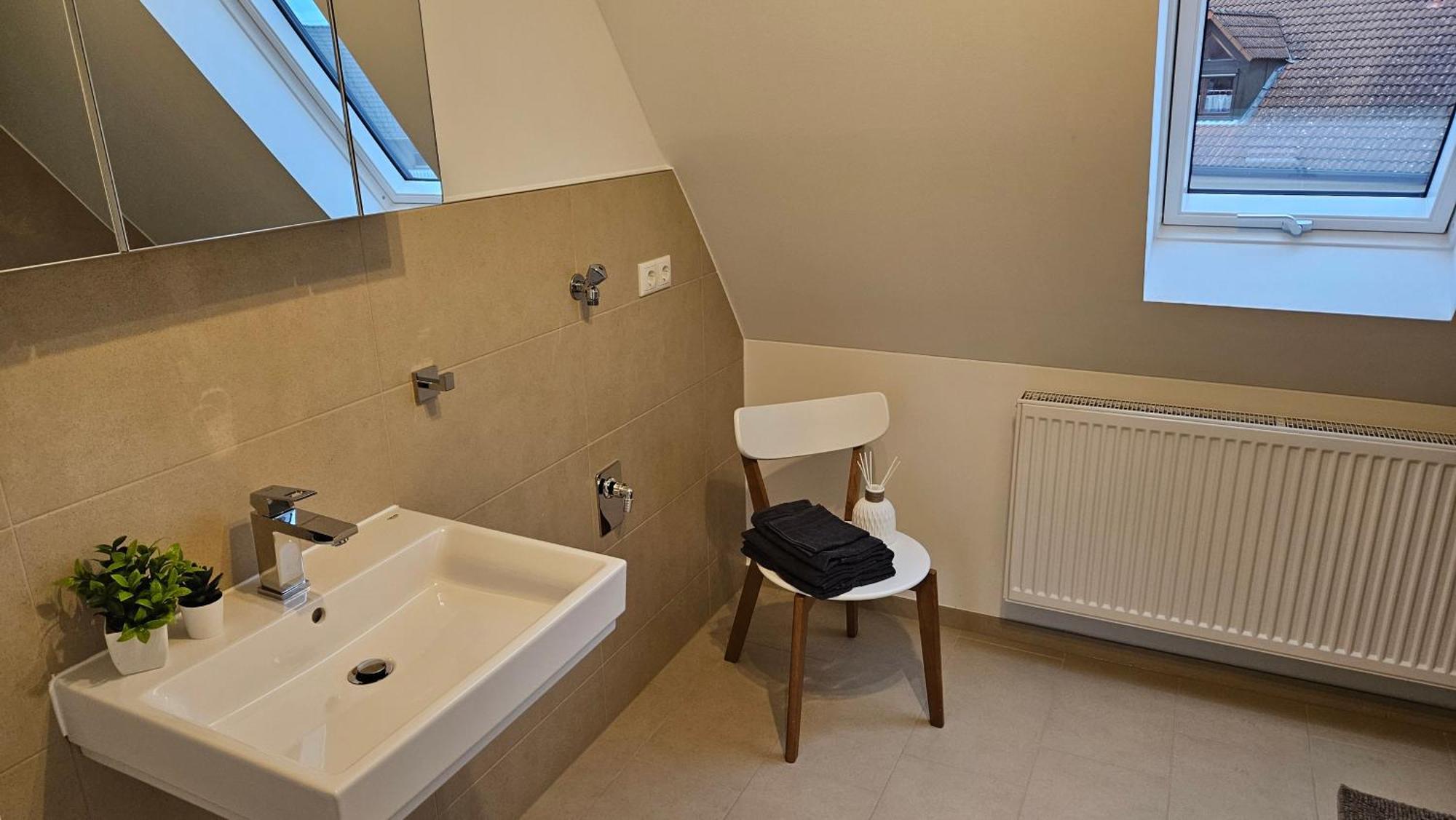 Ferienwohnung As 5 One & Two Bamberg - Modern In Ruhiger Lager Mit Balkon ฮัลชตัดท์ ภายนอก รูปภาพ