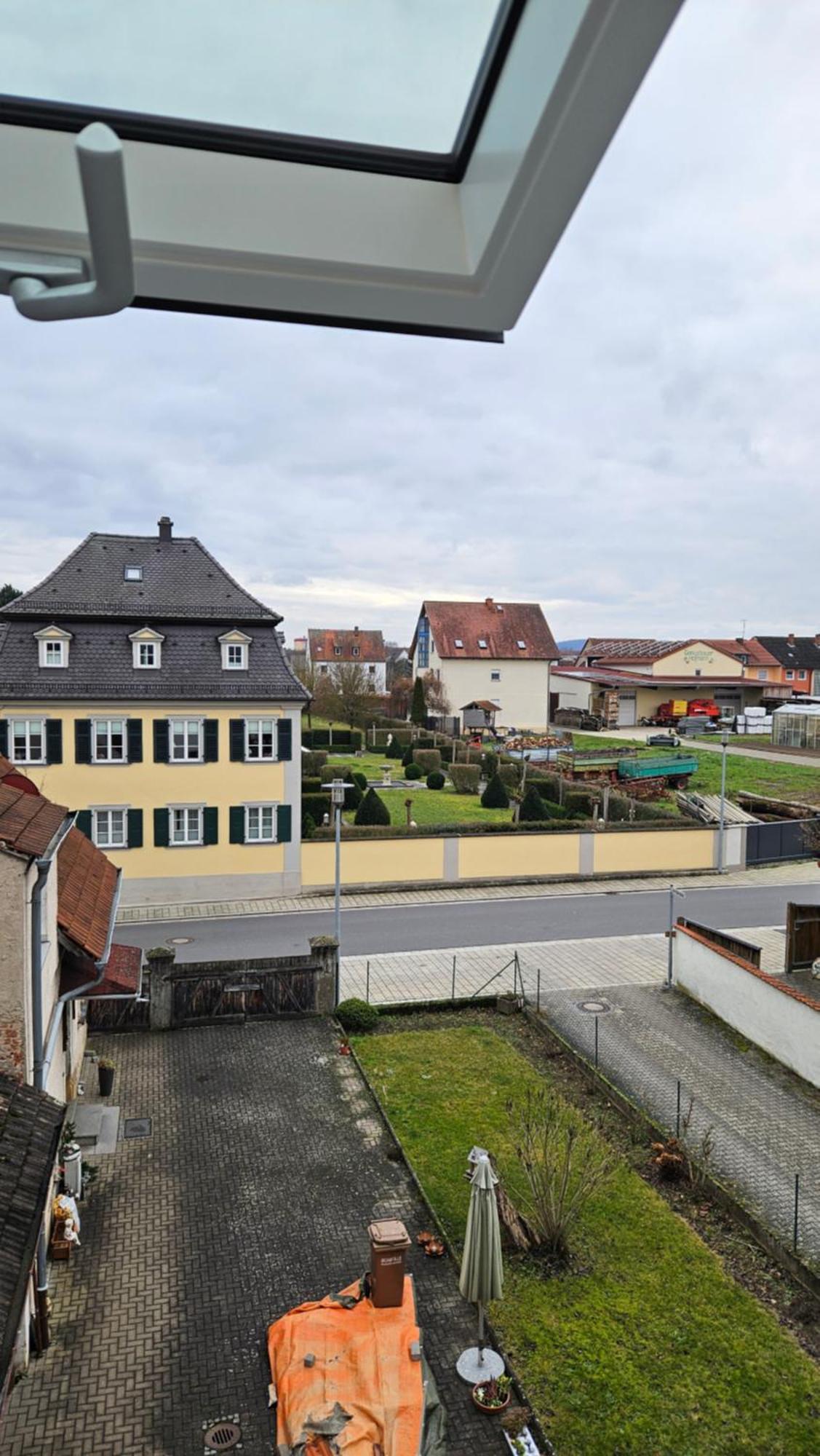 Ferienwohnung As 5 One & Two Bamberg - Modern In Ruhiger Lager Mit Balkon ฮัลชตัดท์ ภายนอก รูปภาพ