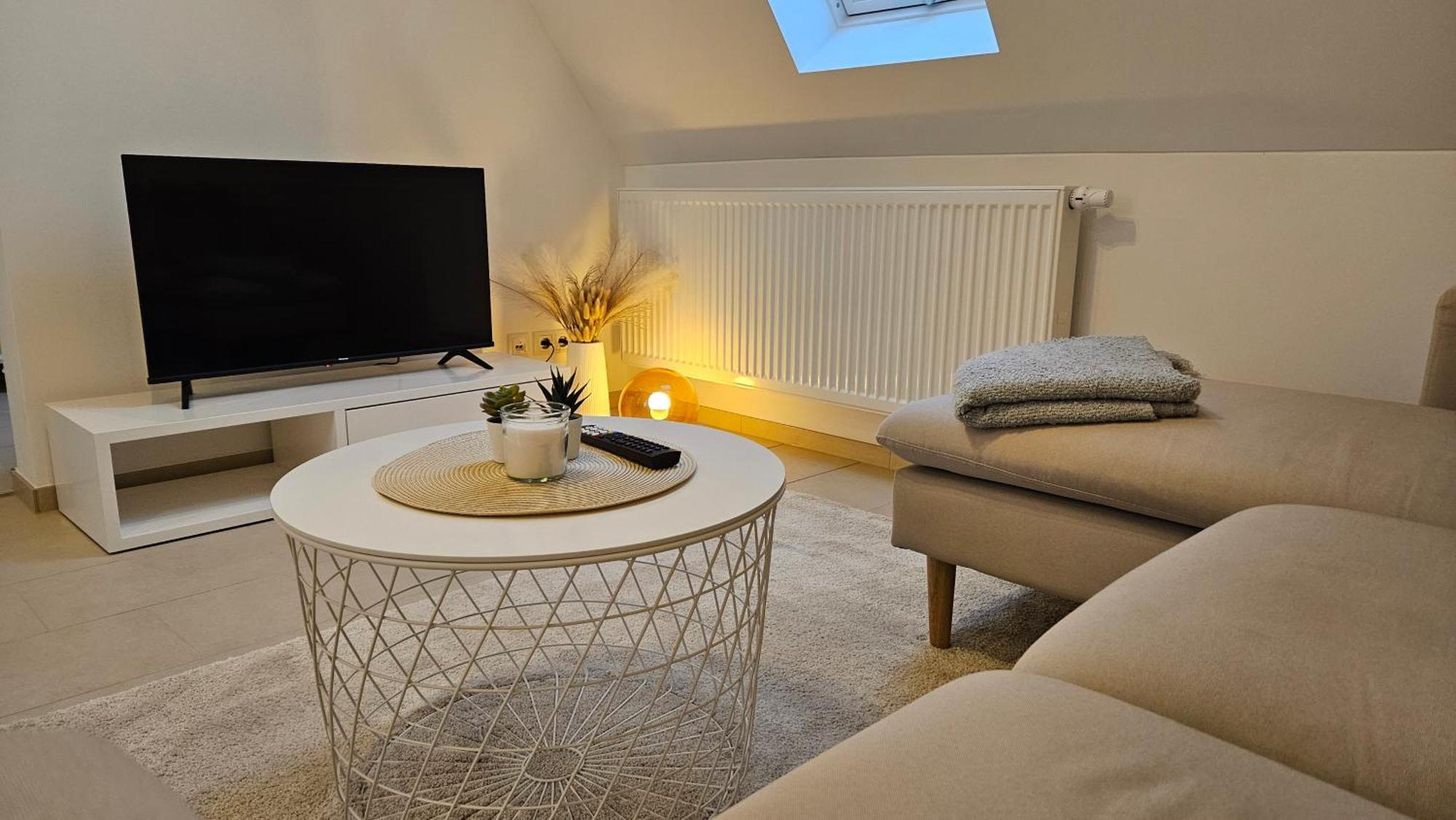 Ferienwohnung As 5 One & Two Bamberg - Modern In Ruhiger Lager Mit Balkon ฮัลชตัดท์ ภายนอก รูปภาพ